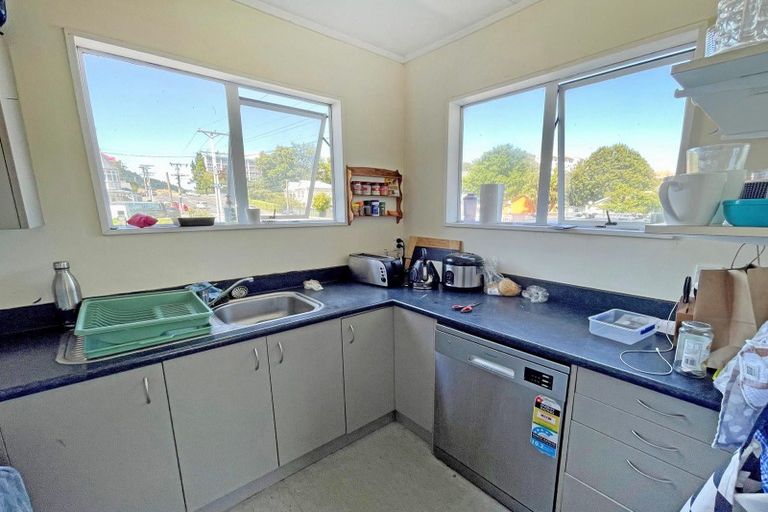 Photo of property in 439 Leith Street, North Dunedin, Dunedin, 9016