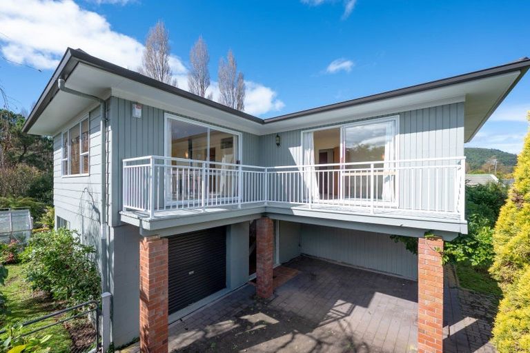 Photo of property in 25 Kinloch Road, Kinloch, Taupo, 3377