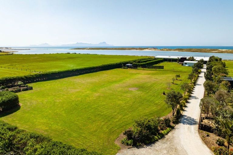 Photo of property in 41 North Cove Lane, Waipu, 0582