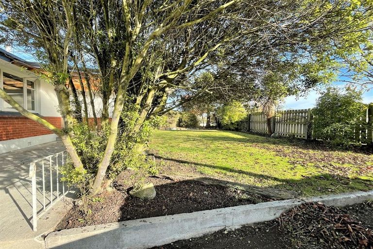 Photo of property in 261 Clyde Street, Balclutha, 9230