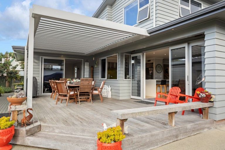 Photo of property in 10 Endeavour Close, Whitianga, 3510
