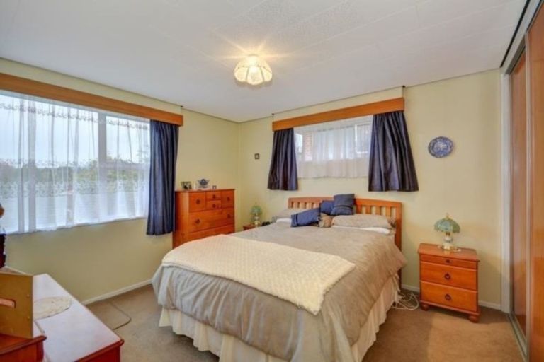 Photo of property in 12 Kinmont Crescent, Kinmont Park, Mosgiel, 9024