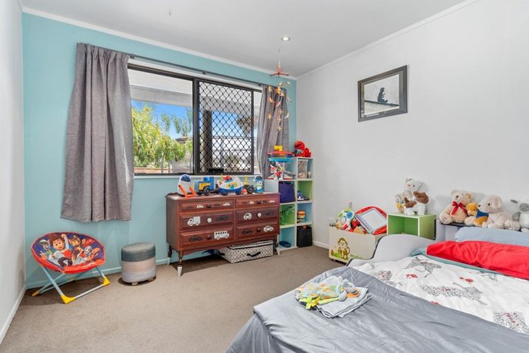 Photo of property in 3 Kane Road, Papamoa Beach, Papamoa, 3118