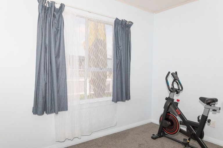 Photo of property in 8 Swinburn Street, Dannevirke, 4930