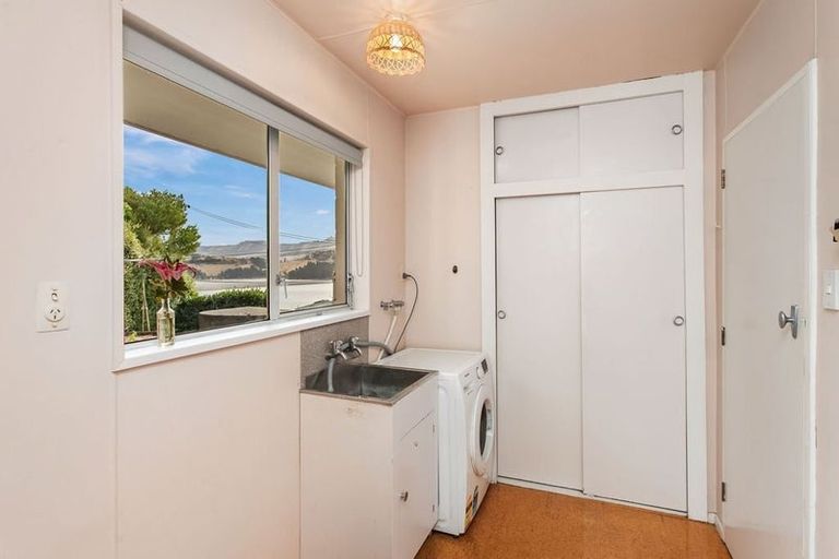 Photo of property in 11 Ngaio Lane, Charteris Bay, Lyttelton, 8971