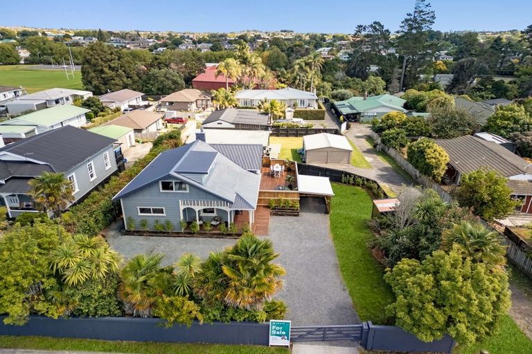 Photo of property in 62 Prospect Terrace, Pukekohe, 2120