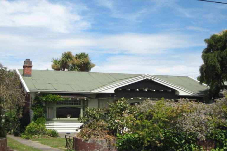 Photo of property in 24 Stenness Avenue, Somerfield, Christchurch, 8024