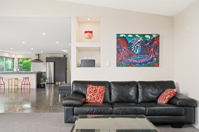 Photo of property in 3 Rere Road, Lake Hayes, Queenstown, 9304