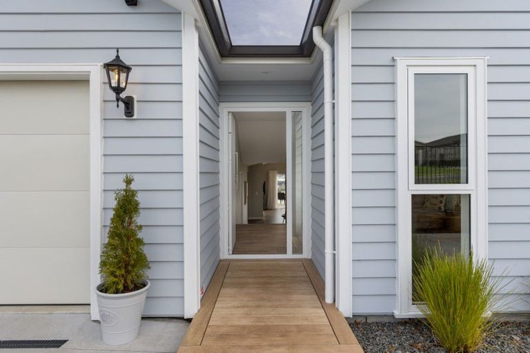 Photo of property in 33 Hastings Road, Pyes Pa, Tauranga, 3112