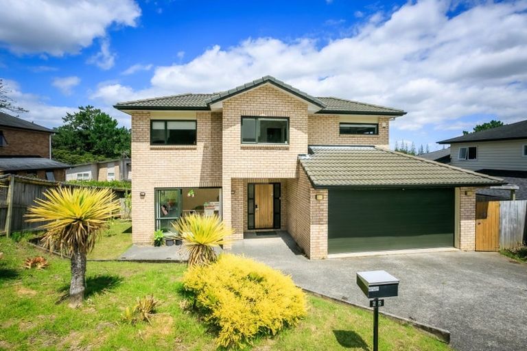 Photo of property in 62 Laurel Oak Drive, Schnapper Rock, Auckland, 0632
