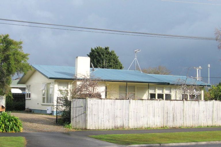 Photo of property in 2 Glenview Terrace, Glenview, Hamilton, 3206