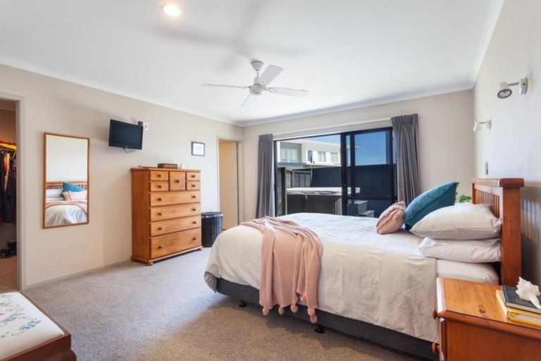 Photo of property in 68 Matemuri Drive, Papamoa Beach, Papamoa, 3118