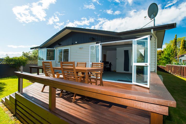 Photo of property in 9 Mason Street, Riverdale, Gisborne, 4010