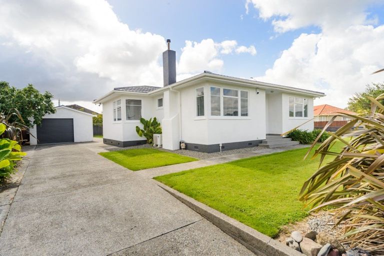 Photo of property in 52 Nottingham Avenue, Awapuni, Palmerston North, 4412