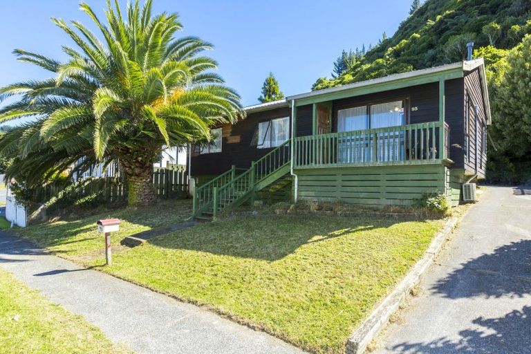 Photo of property in 93 Gillespies Road, Birchville, Upper Hutt, 5018