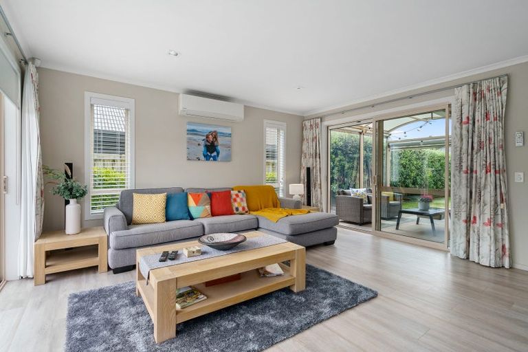 Photo of property in 10 Cooper Crescent, Cambridge, 3434