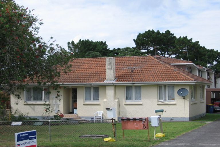 Photo of property in 4/8 Miro Street, New Lynn, Auckland, 0600