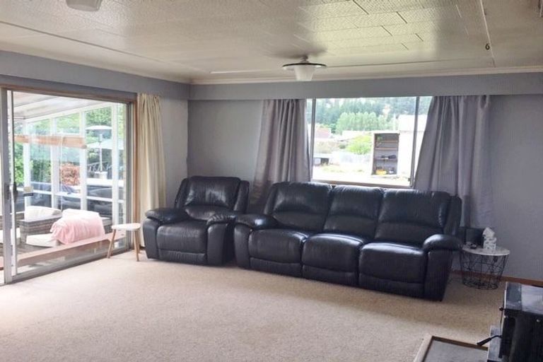 Photo of property in 83 Russell Street, Alexandra, 9320