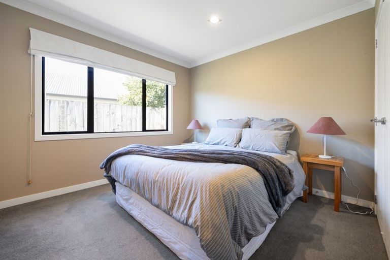 Photo of property in 20 Gibbston Close, Huntington, Hamilton, 3210