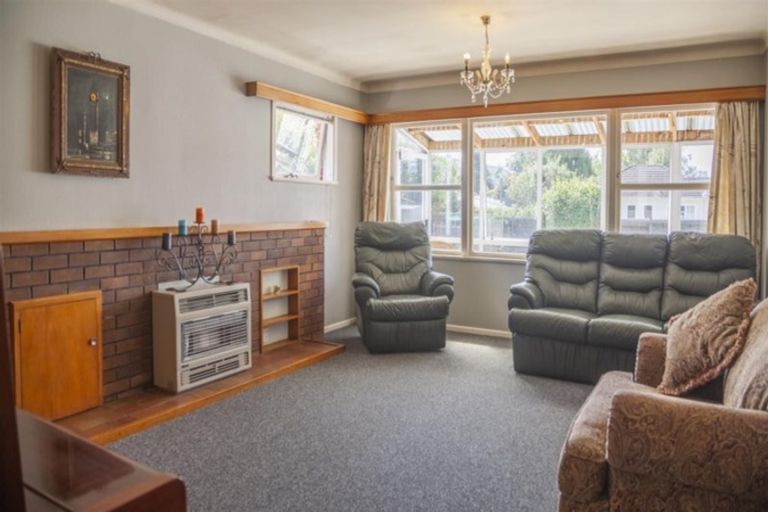 Photo of property in 27 Corlett Street, Utuhina, Rotorua, 3015