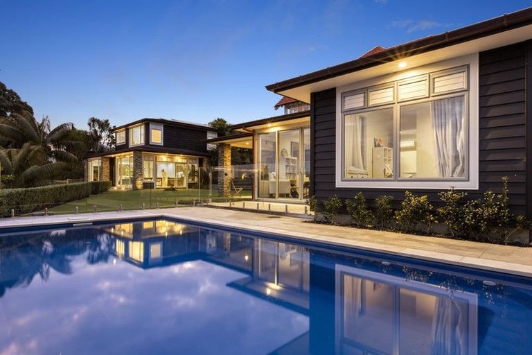 Photo of property in 57a Norwood Road, Bayswater, Auckland, 0622