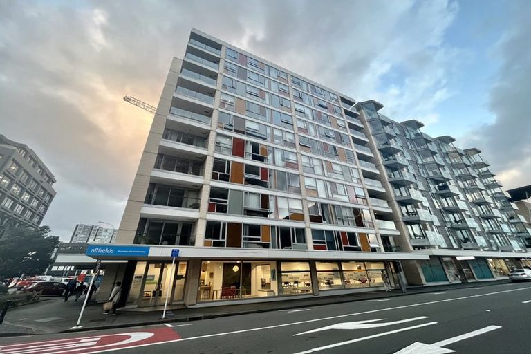 Photo of property in Monument Apartments, 9a/245 Wakefield Street, Te Aro, Wellington, 6011