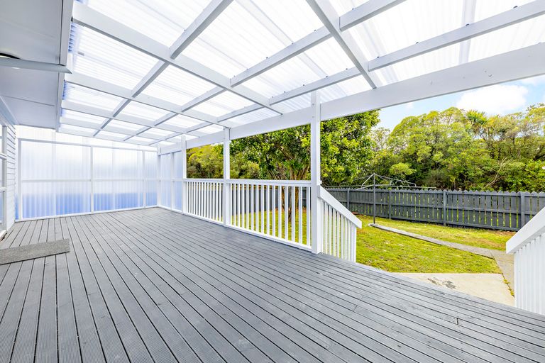 Photo of property in 26 Chingford Close, Mangere, Auckland, 2022