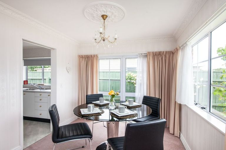 Photo of property in 71 Bryant Street, Takaro, Palmerston North, 4412