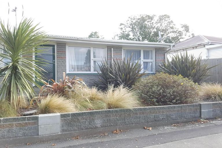 Photo of property in 82 Linwood Avenue, Linwood, Christchurch, 8011