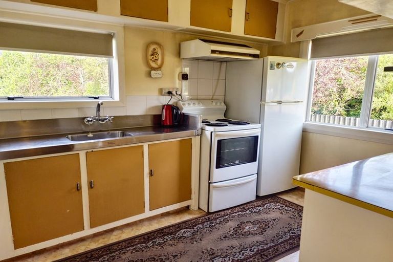 Photo of property in 28 Ranfurly Street, Runanga, 7803