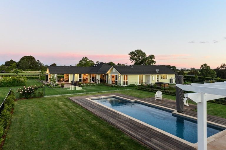 Photo of property in 2 Green Haven Lane, Tamahere, Hamilton, 3283