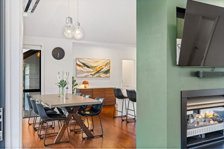 Photo of property in 72 Vaughans Road, Long Bay, Albany, 0792