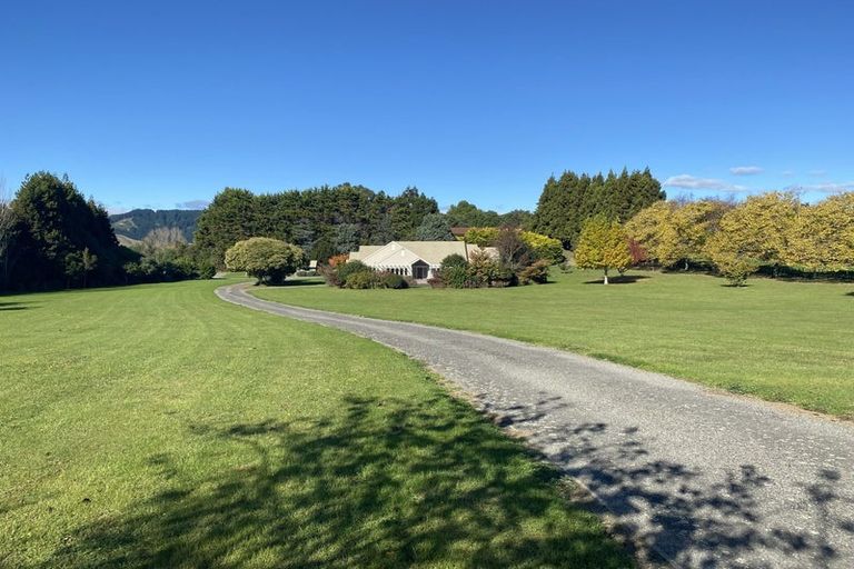 Photo of property in 90 Fairfield Road, Levin, 5510