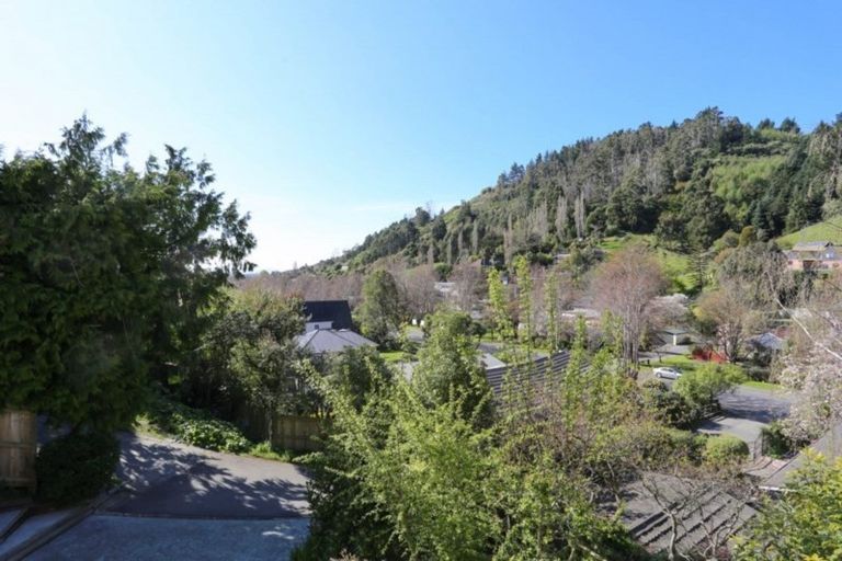 Photo of property in 110 Bowenvale Avenue, Cashmere, Christchurch, 8022