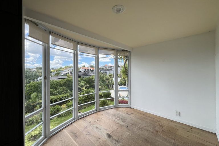 Photo of property in 27 Palmer Crescent, Mission Bay, Auckland, 1071