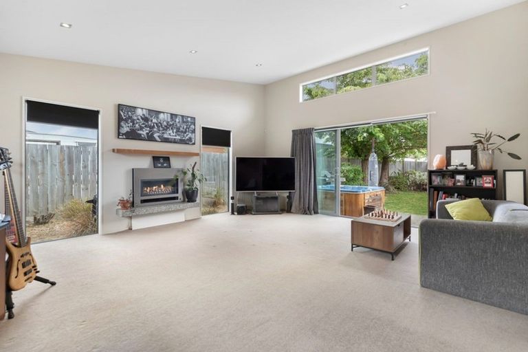 Photo of property in 27 Lochnagar Drive, Lake Hayes, Queenstown, 9304