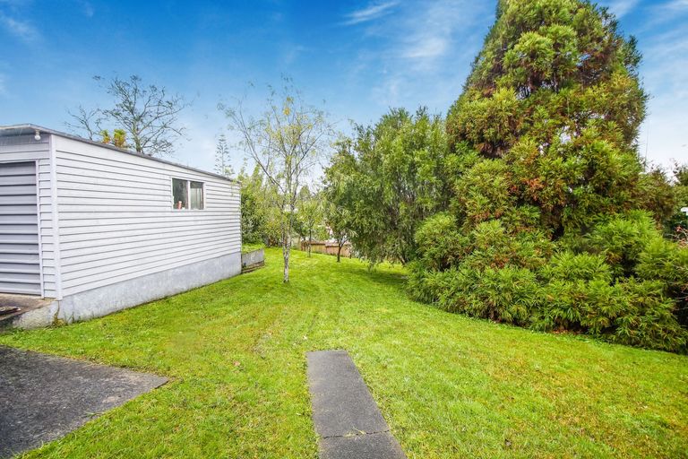 Photo of property in 40 Mason Street, New Lynn, Auckland, 0600