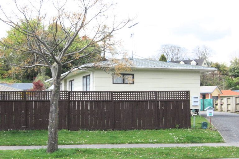 Photo of property in 54a Aquarius Drive, Kawaha Point, Rotorua, 3010