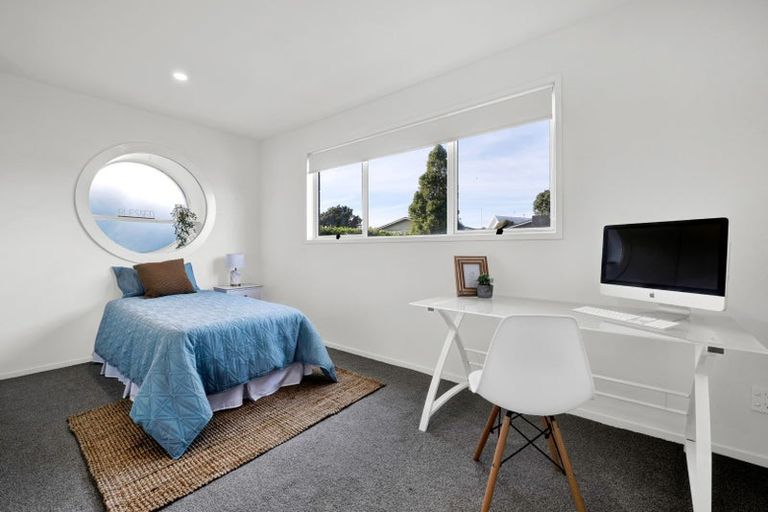 Photo of property in 20 Tiverton Crescent, Whalers Gate, New Plymouth, 4310