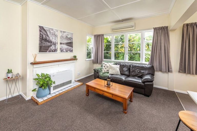 Photo of property in 11 Clapham Place, Whanganui East, Whanganui, 4500