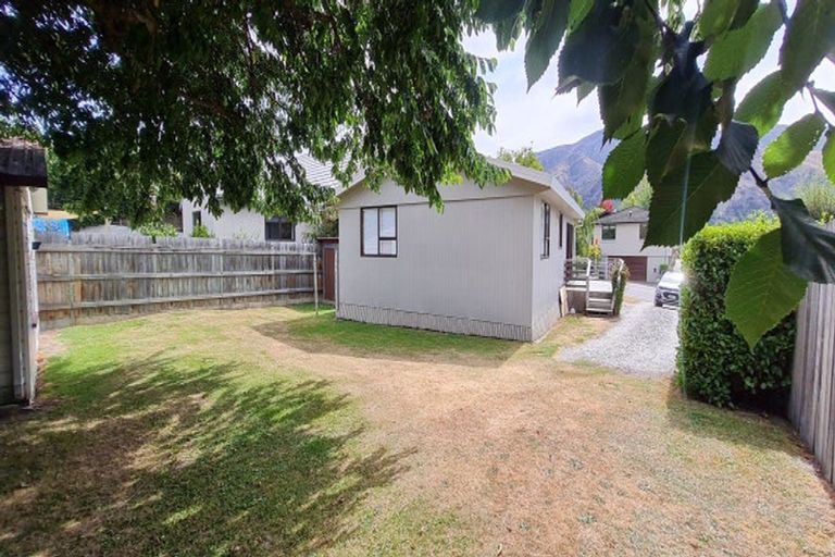 Photo of property in 25 Hood Crescent, Arrowtown, 9302