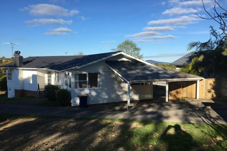 Photo of property in 16 Linley Place, Hillcrest, Auckland, 0627