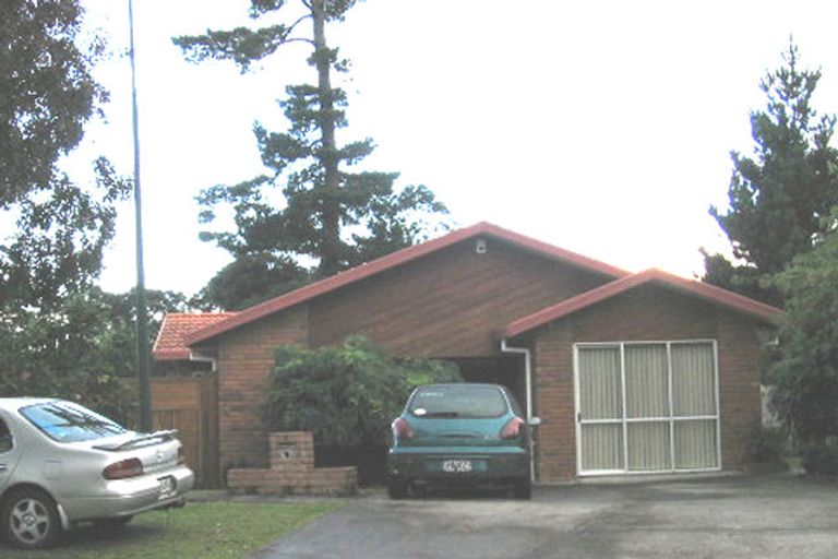 Photo of property in 9 Waimoko Glen, Swanson, Auckland, 0612