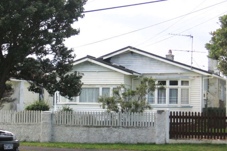 Photo of property in 66 Kauri Street, Miramar, Wellington, 6022