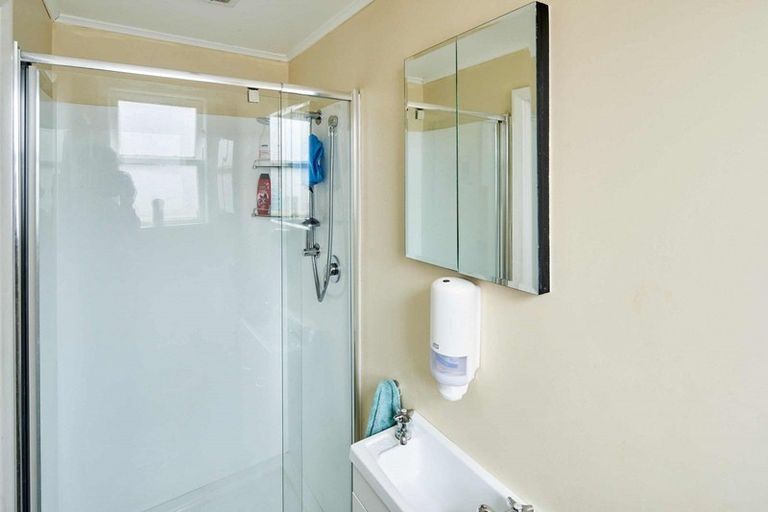 Photo of property in 68 Churton Crescent, Taita, Lower Hutt, 5011