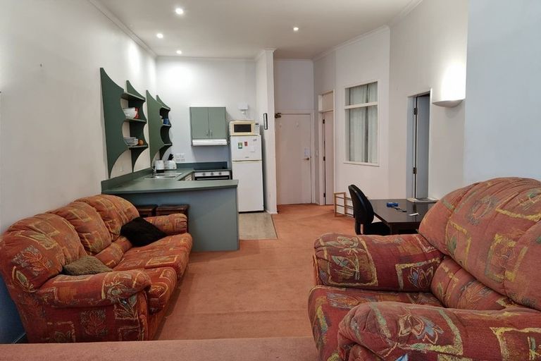 Photo of property in Vicino Apartments, 14/33 Taranaki Street, Te Aro, Wellington, 6011