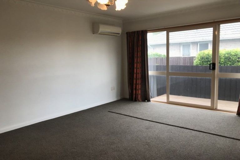 Photo of property in 15 Rosella Street, Broomfield, Christchurch, 8042