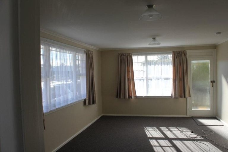 Photo of property in 19 Siddal Place, Richmond, Christchurch, 8013
