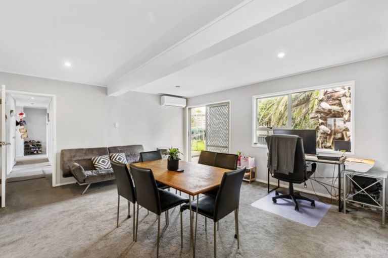 Photo of property in 144 Coxhead Road, Wattle Downs, Auckland, 2103
