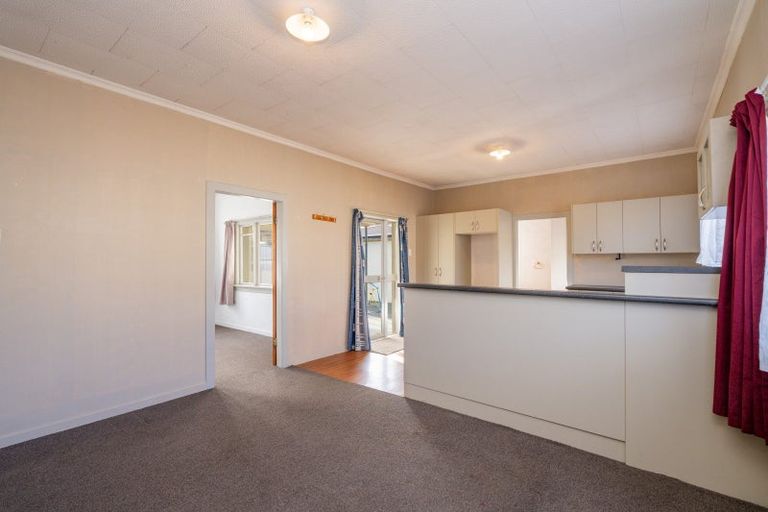 Photo of property in 21 Tanner Street, Grasmere, Invercargill, 9810